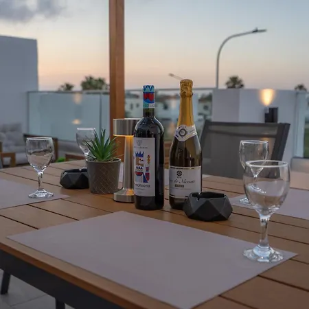Seavibe-coastal Seaview Апартаменты *